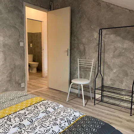 Rue De La Banque Centre Apartamento